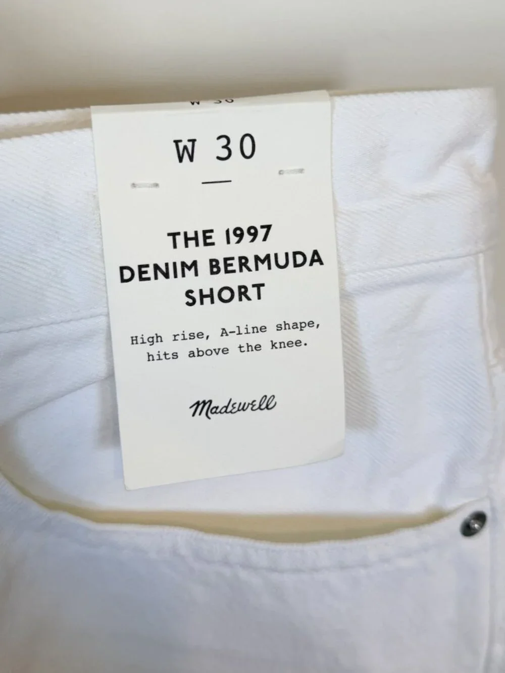NWT Madewell White The 1997 Denim High Rise Bermuda Shorts - Size: 30